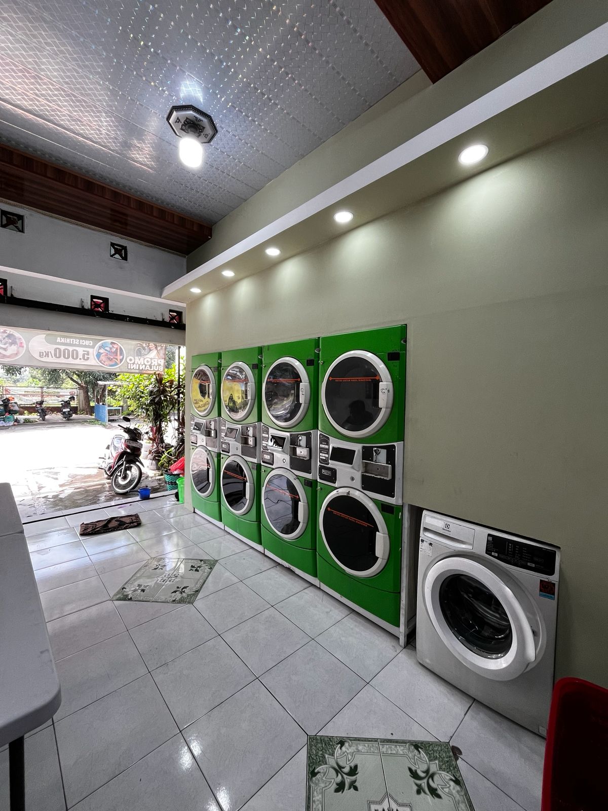 Tim Profesional LaundryON Express Solo